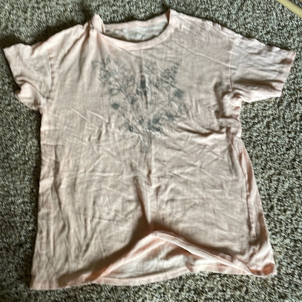 American Eagle tee